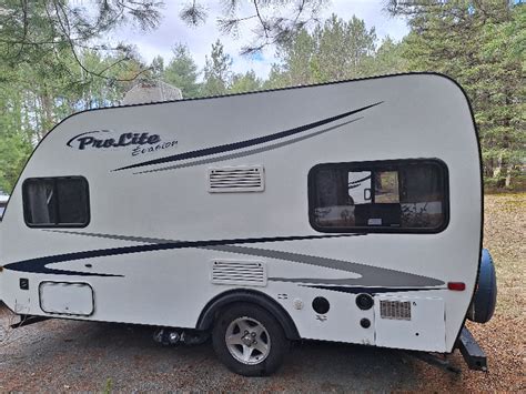 roulotte prolite evasion a vendre.